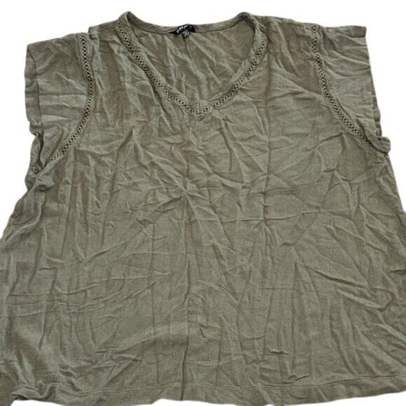 Buffalo David Bitton Womens XXL Olive Green Crochet Trim V-Neck Sleeveless Top - Picture 2 of 8